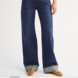 Abercrombie & Fitch Baggy Low Rise Dark Jeans